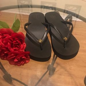 🌺🌸Tory Burch flip flops